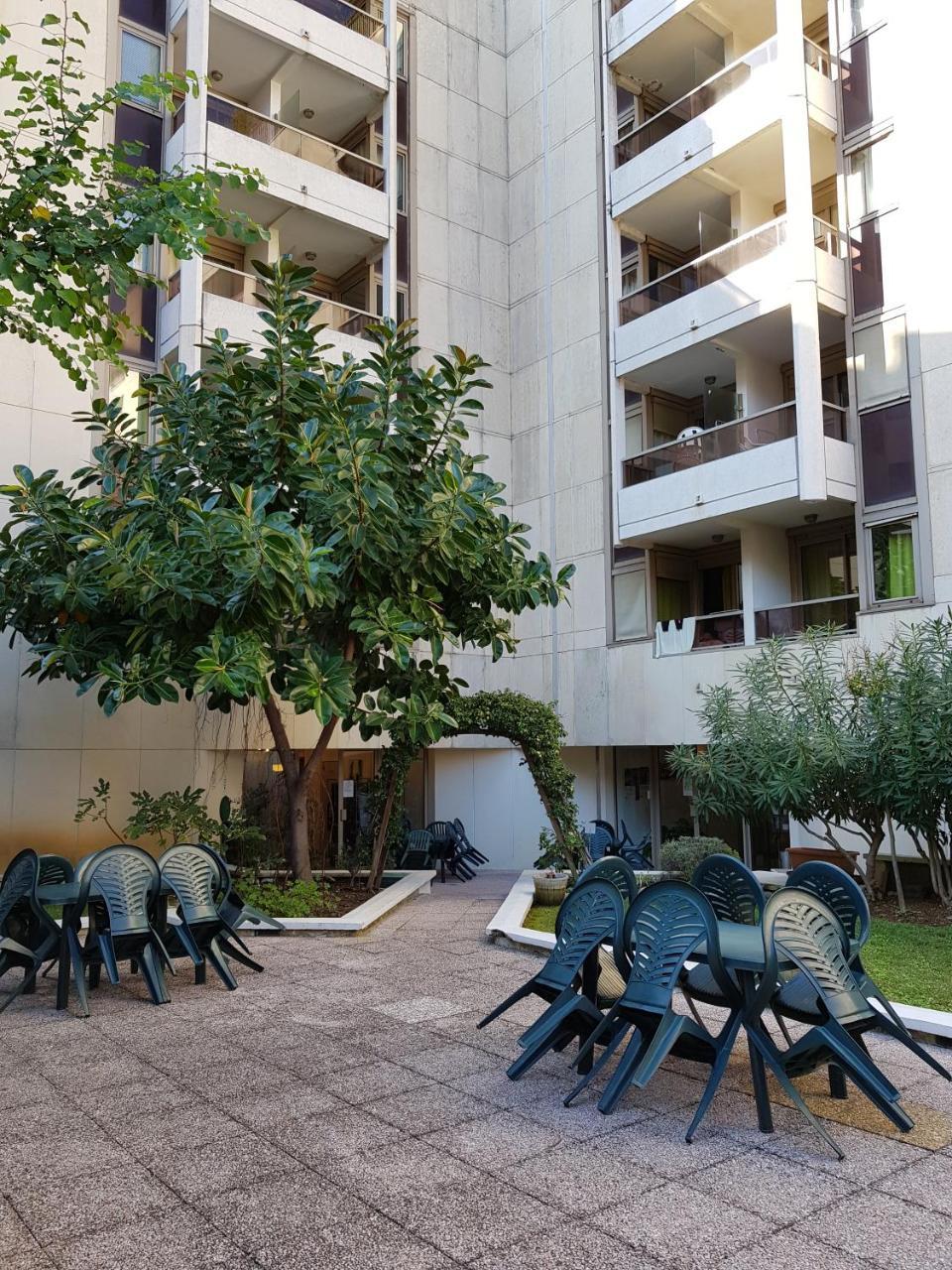 Residence Couleurs Soleil, Juan Les Pins 昂蒂布 外观 照片